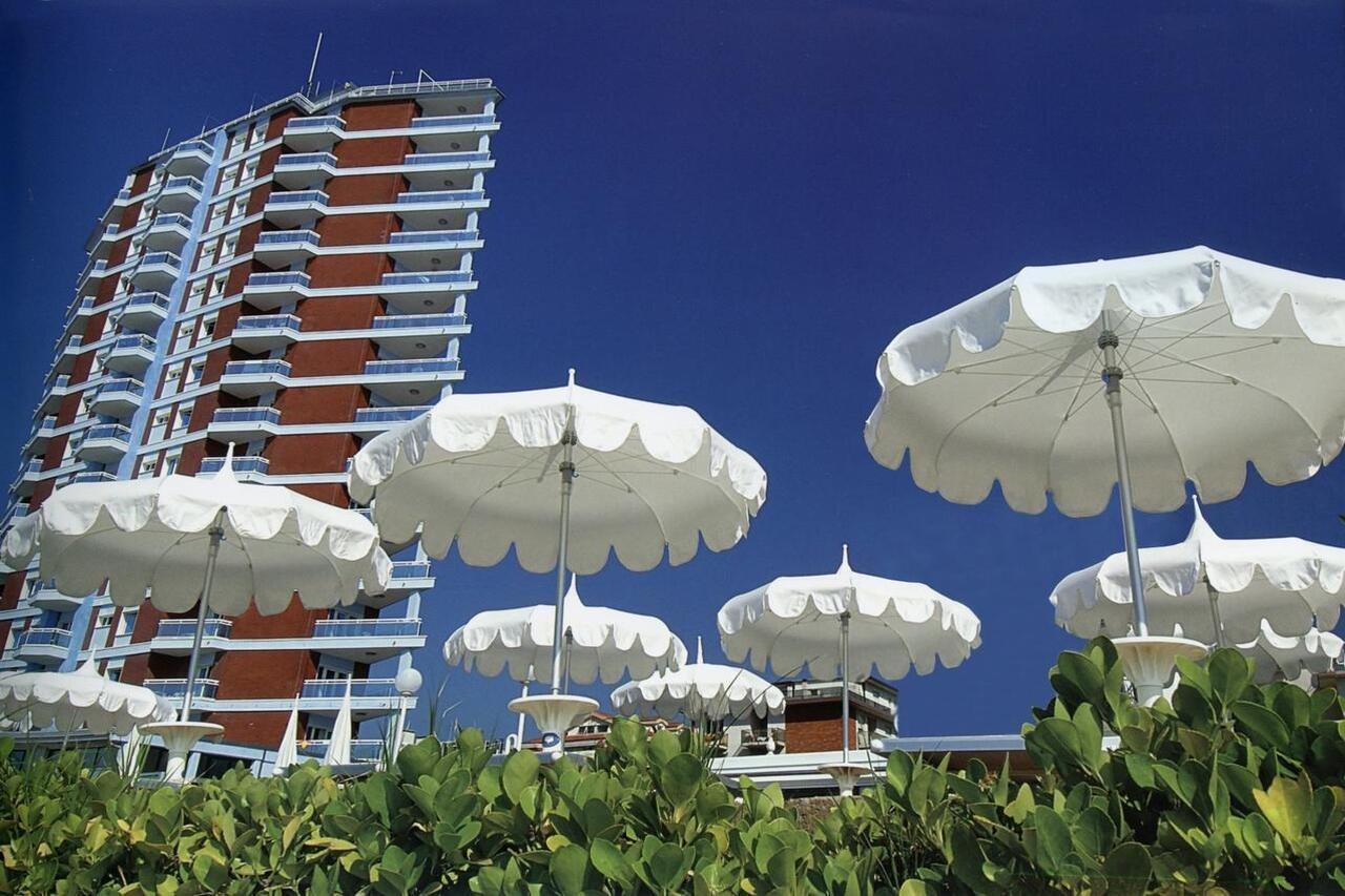 Hotel Caravelle&Minicaravelle Lido di Jesolo Exteriör bild