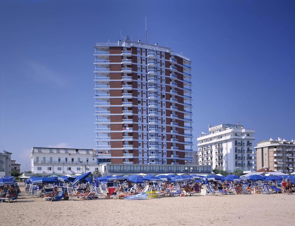 Hotel Caravelle&Minicaravelle Lido di Jesolo Exteriör bild
